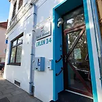 B & L Aparthotel 3*