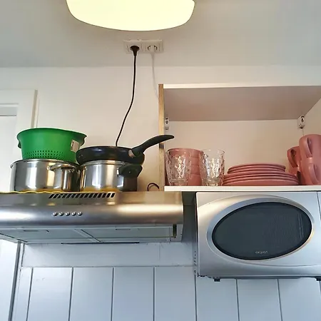 アパートホテル B & L 3*