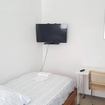 아파트호텔 B & L 3*