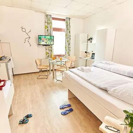 B & L 아파트호텔 3*