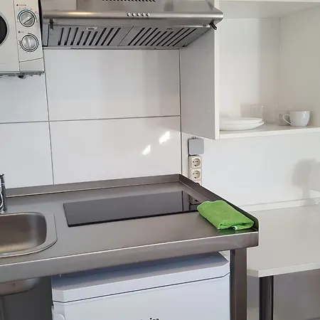 B & L 아파트호텔 3*