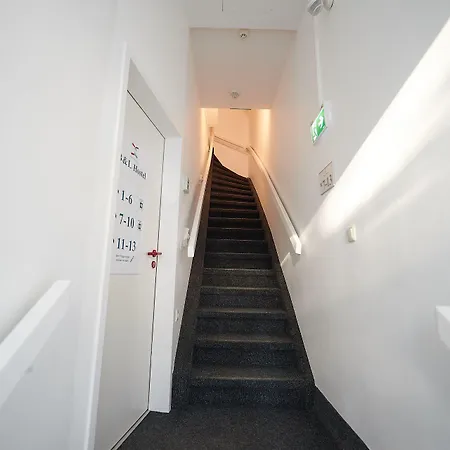 B & L 아파트호텔 3*