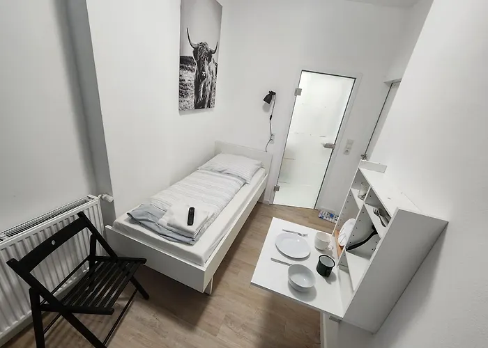 B & L Aparthotel 3*